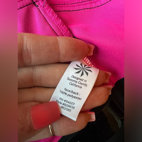 Athleta Queen of the Mountain Black Jacket Small - Picture 11 of 14